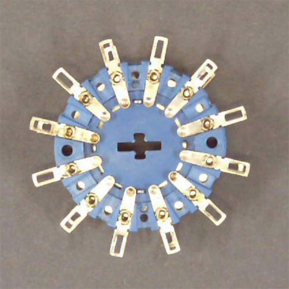 GALETTE PLASTIQUE 3 POS. / 4 CIRCUITS