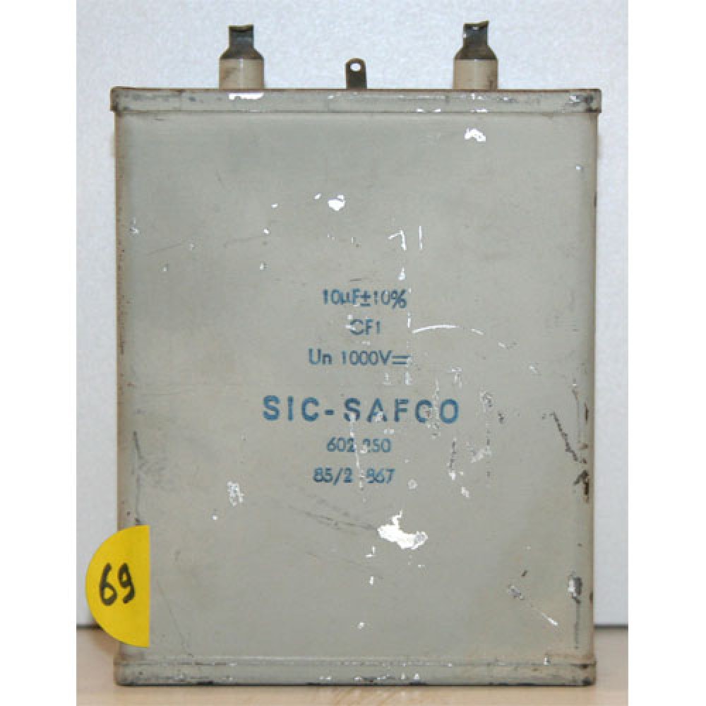 CONDENSATEUR BAIN HUILE---10µF/1KVCC
