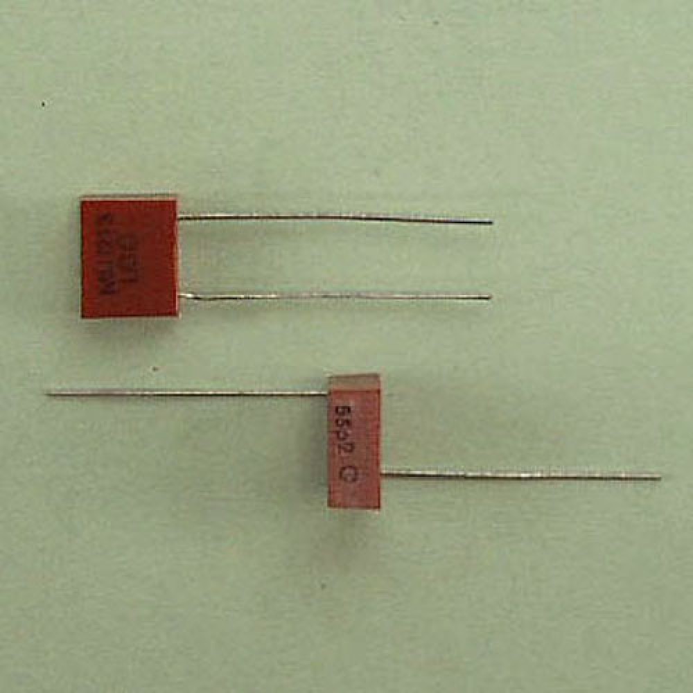 CONDENSATEUR MICA  ARGENTE 56,2PF 300VCC