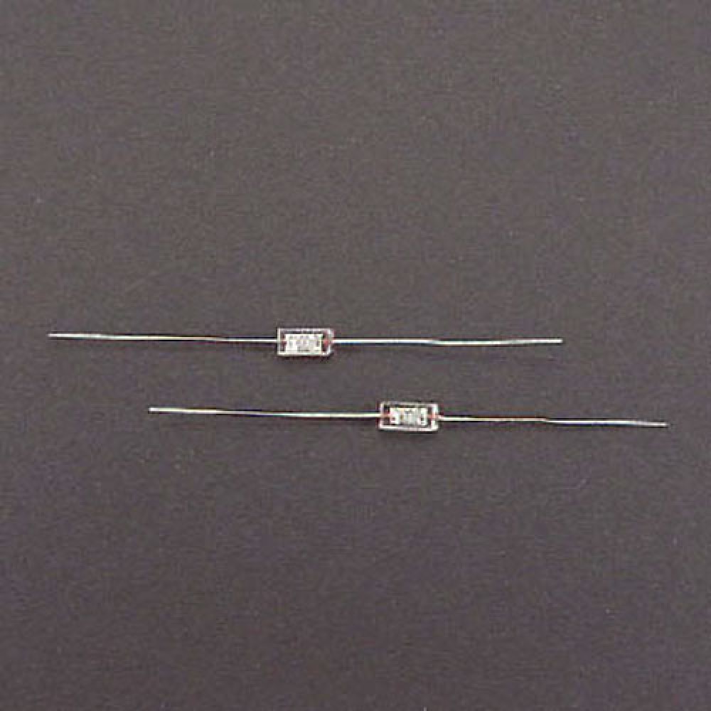 CONDENSATEUR STYROFLEX  560PF  5% 500VCC