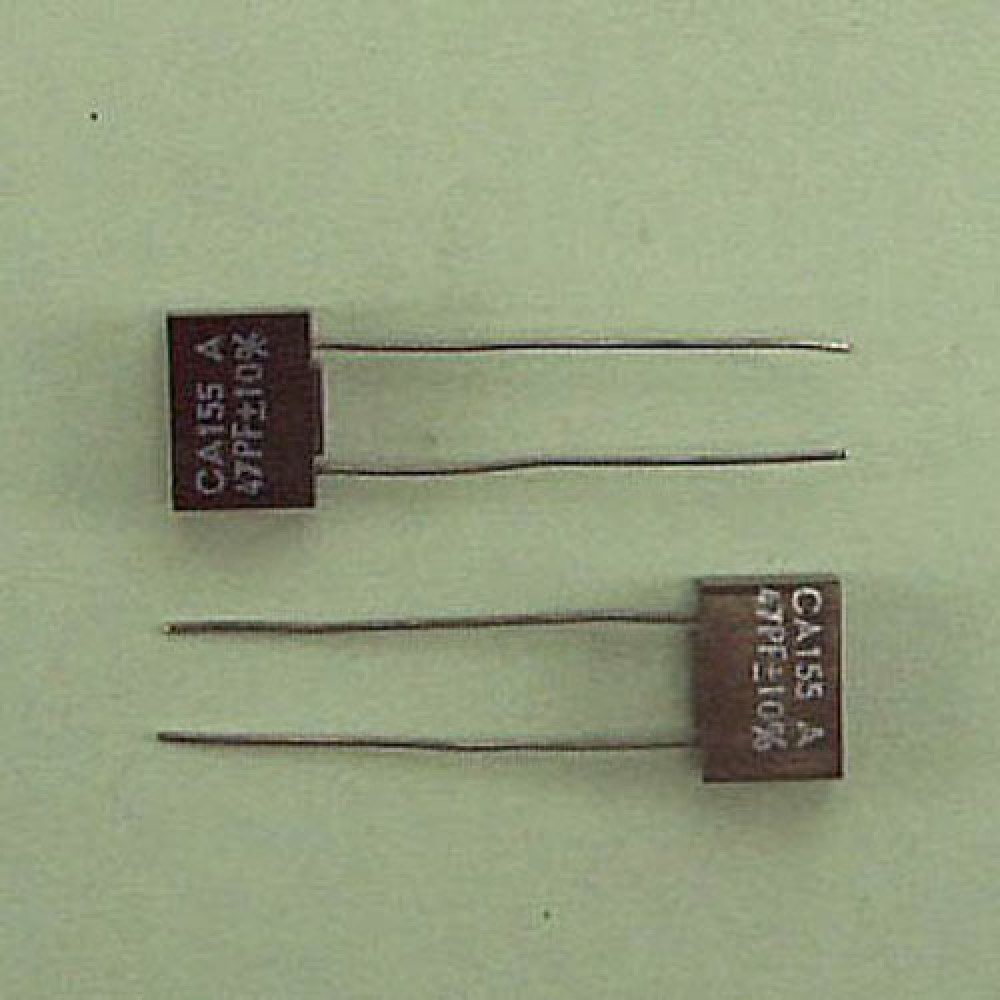 CONDENSATEUR MICA  ARGENTE 47PF 400VCC