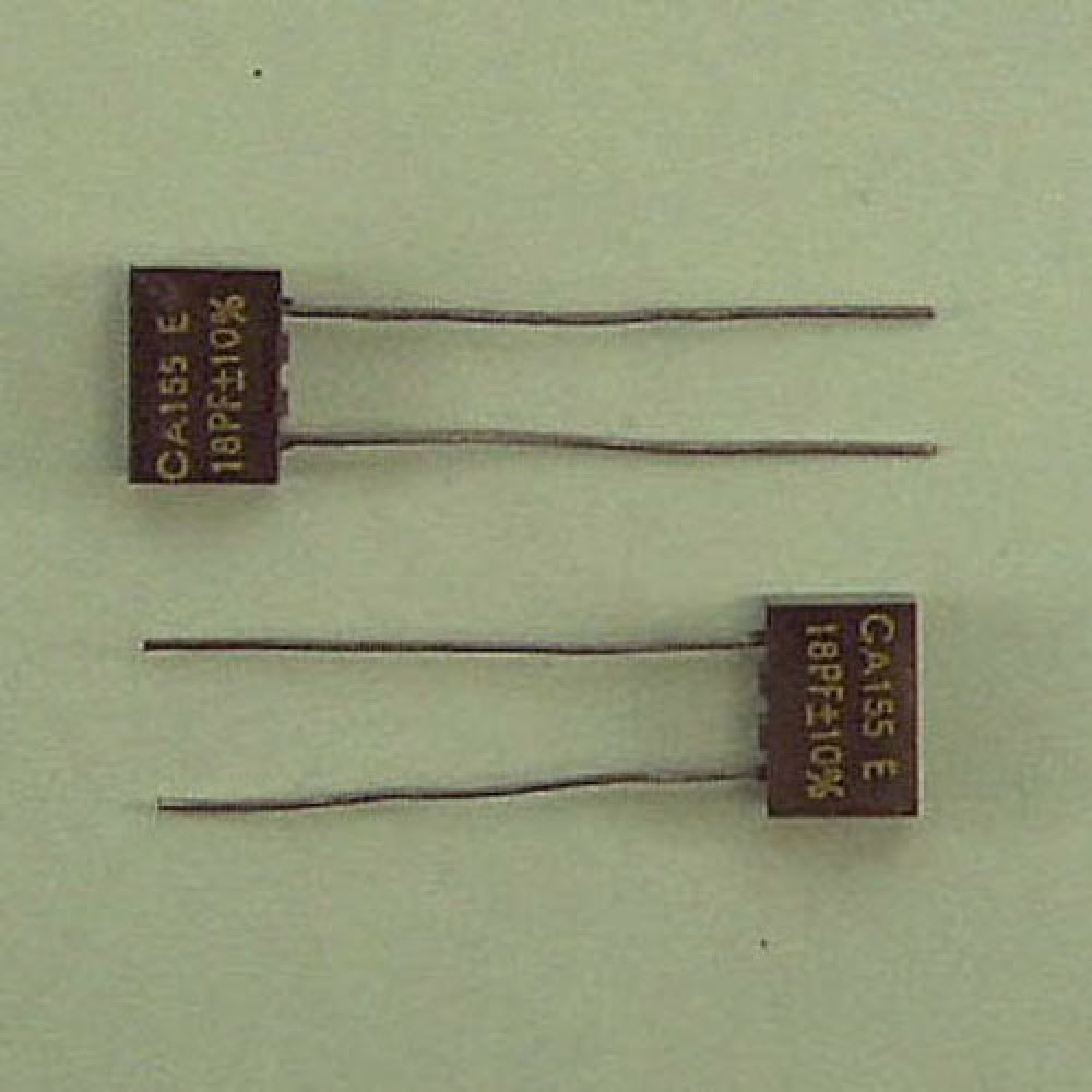 CONDENSATEUR MICA  ARGENTE 18PF 400VCC