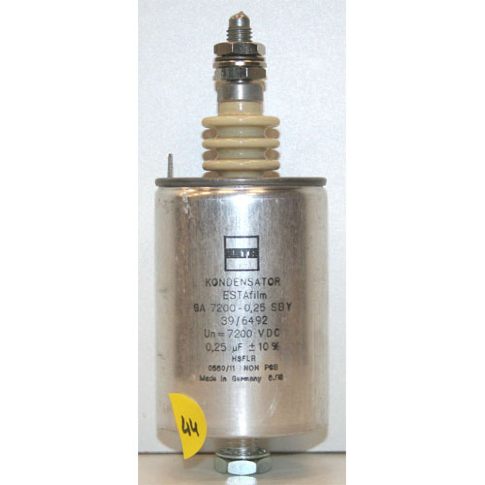 CONDENSATEUR BAIN HUILE---0,25µF/7,2KVAC