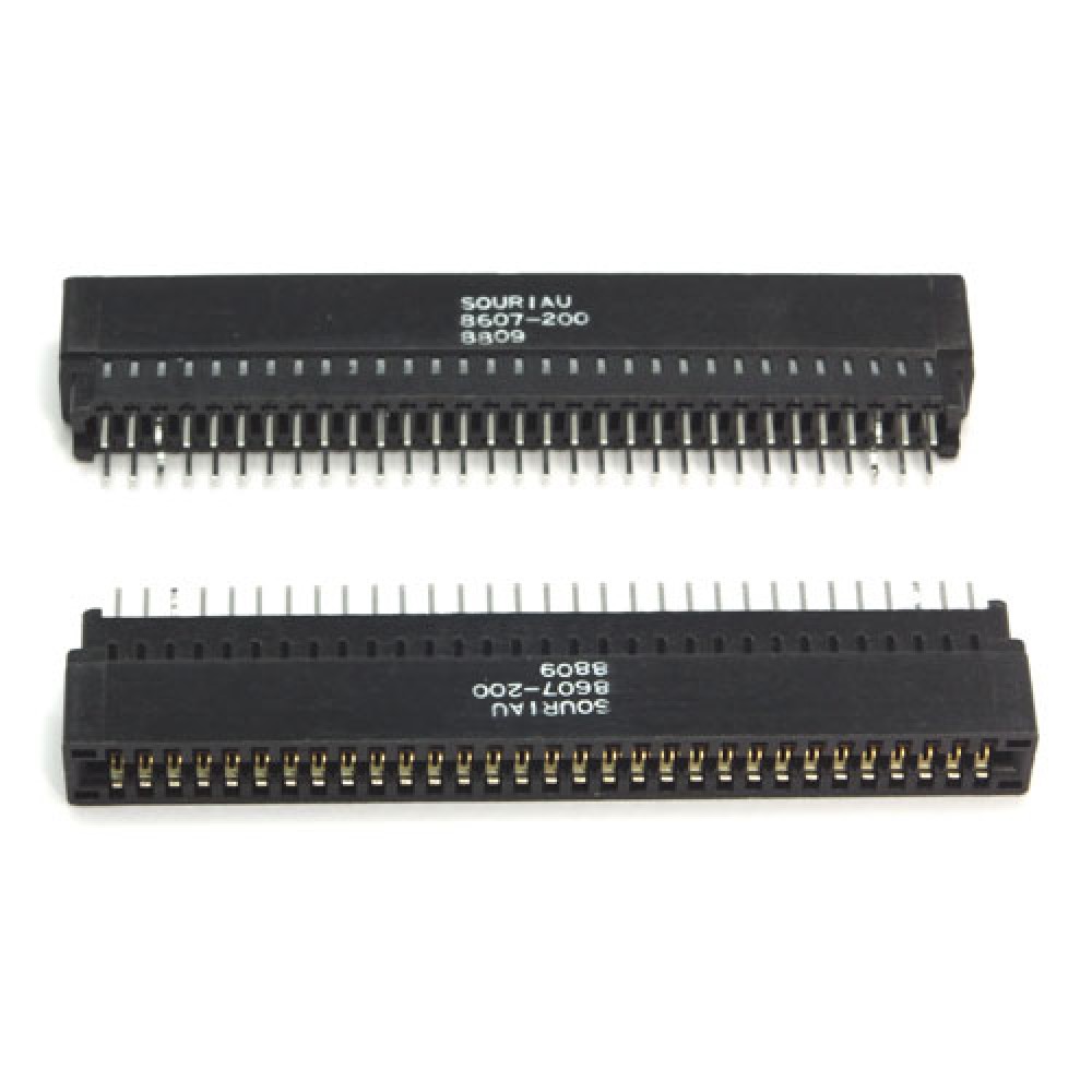 CONNECTEUR HE9 FEMELLE>CI 2X31PTS 2,54