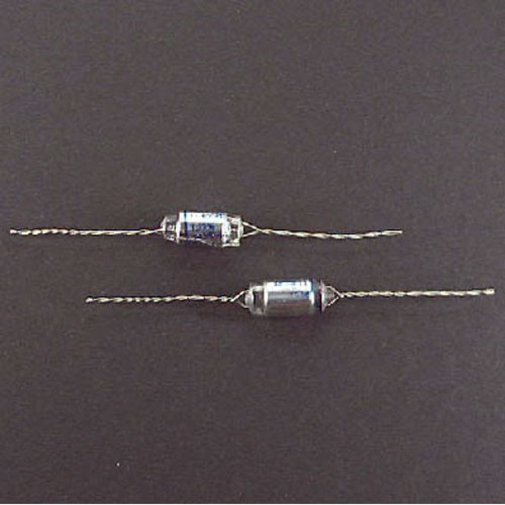 CONDENSATEUR STYROFLEX DOUBLE 11,8NF 63V