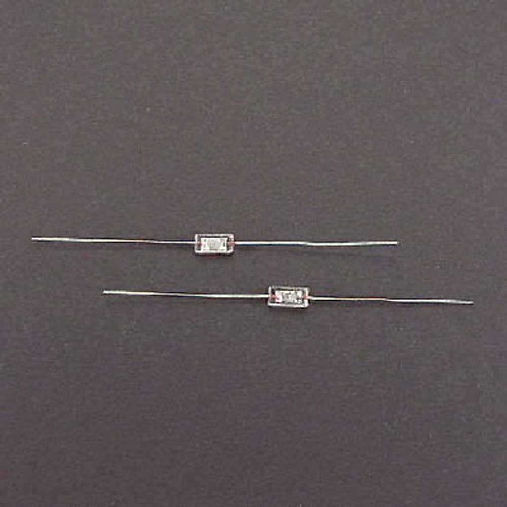CONDENSATEUR STYROFLEX  56PF  10% 500VCC