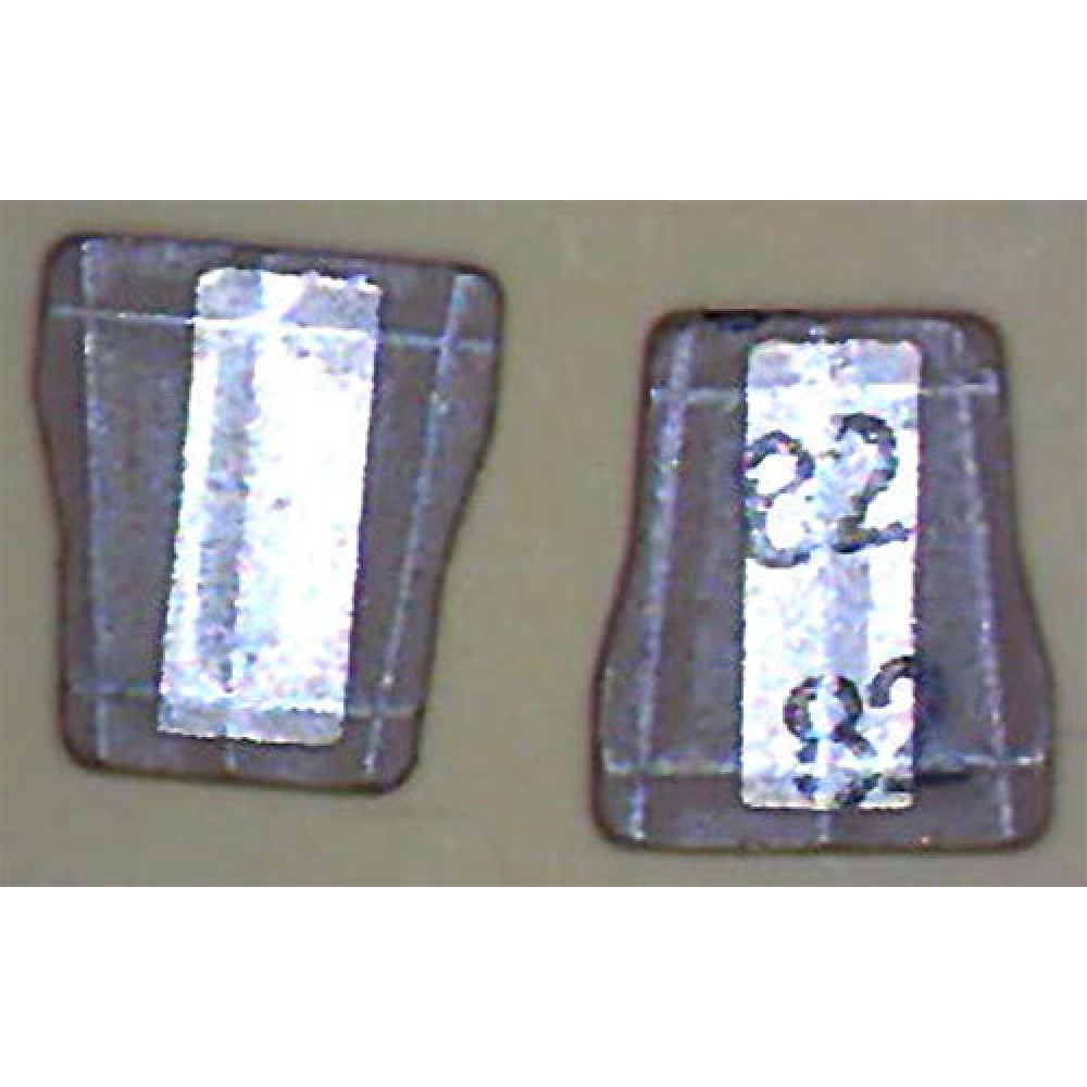 CONDENSATEUR TRAPEZE 82PF--2 PIECES