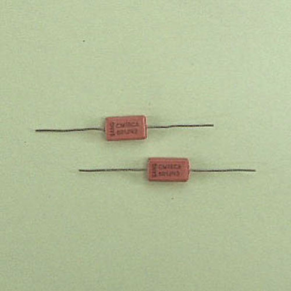 CONDENSATEUR MICA 680PF / 5% / 300VCC