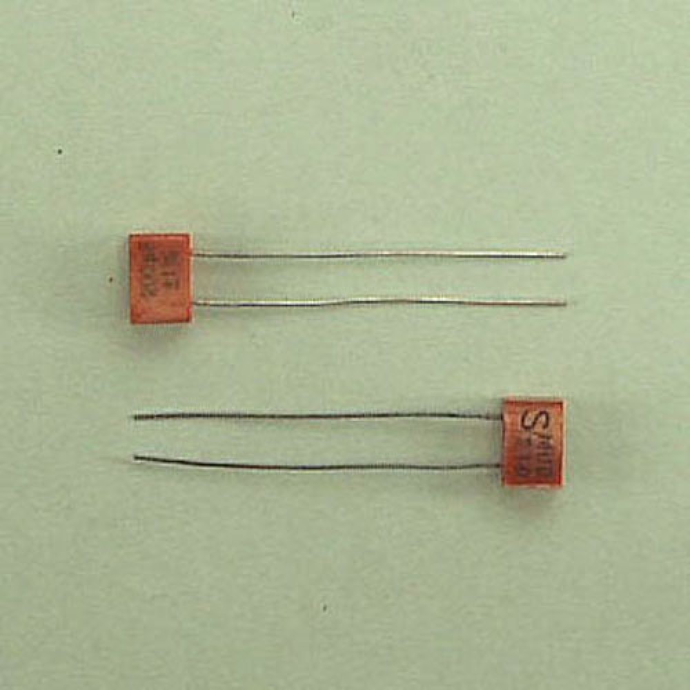 CONDENSATEUR MICA  ARGENTE 200PF 63VCC