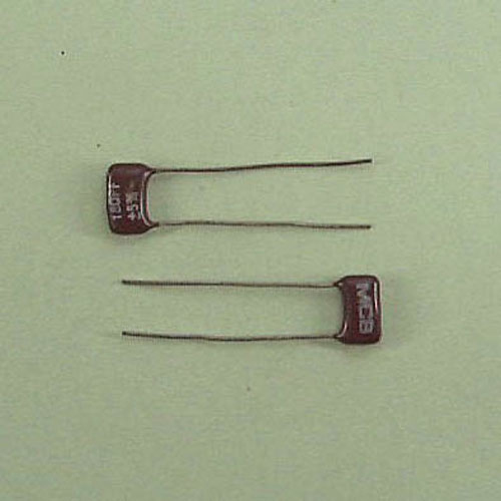 CONDENSATEUR MICA  ARGENTE 180PF 300VCC