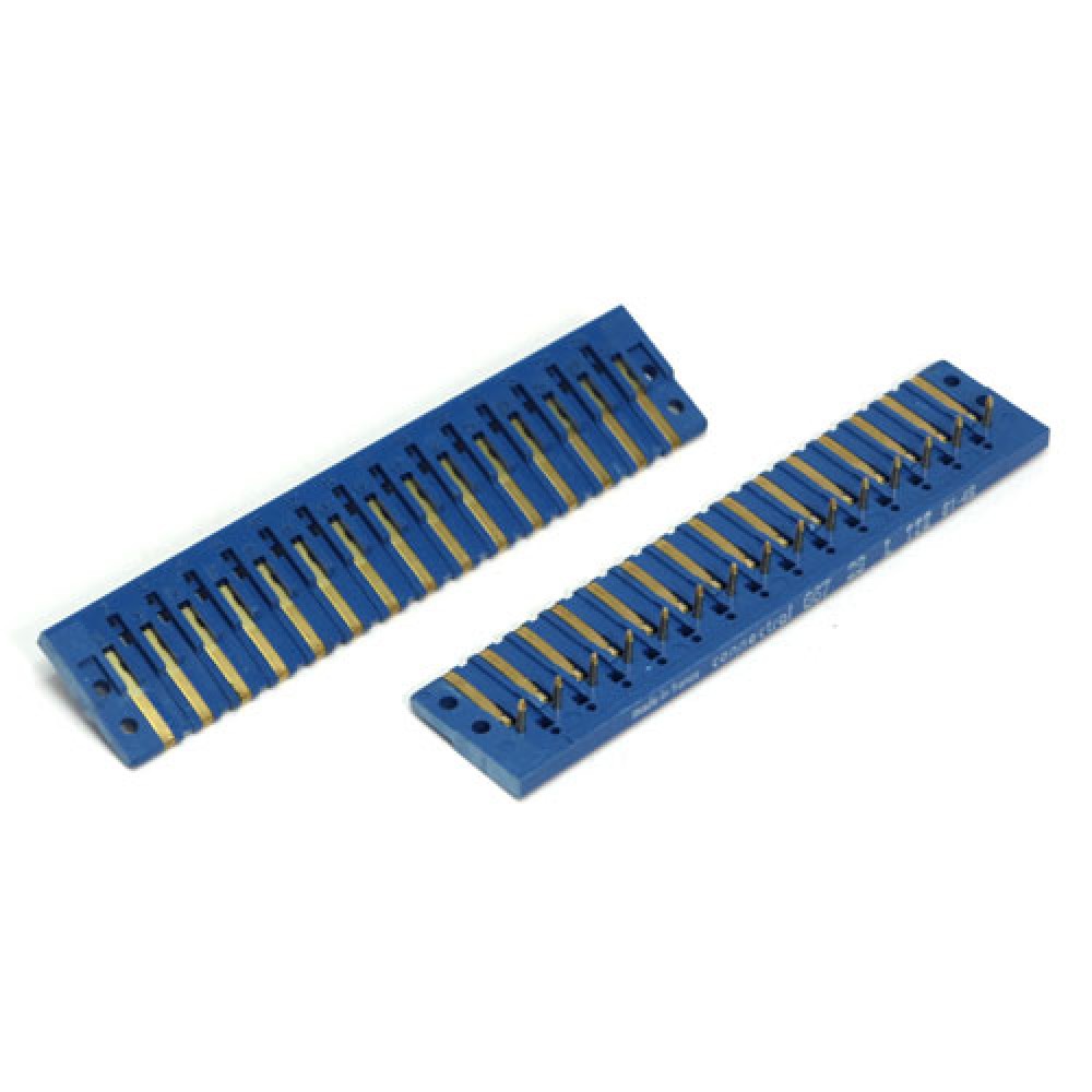 CONNECTEUR HE9 MALE>CI COUDE 5-08 15PTS
