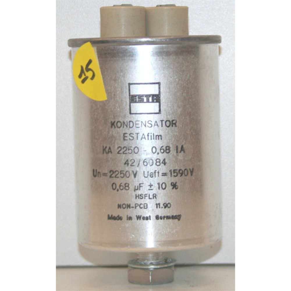 CONDENSATEUR BAIN HUILE---0,68µF/2250VAC