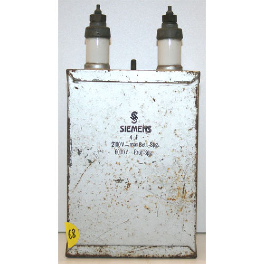 CONDENSATEUR BAIN HUILE---4µF/TS:2,1KV