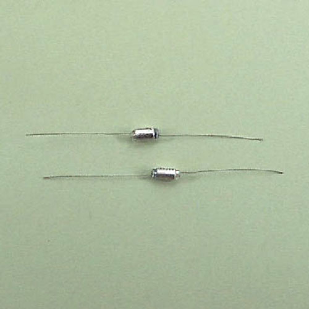 CONDENSATEUR STYROFLEX  1,2NF  5% 63VCC