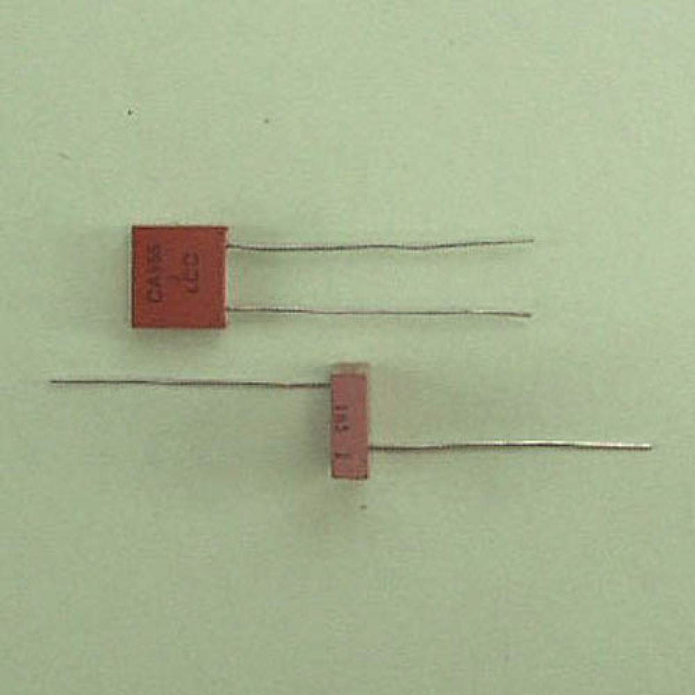 CONDENSATEUR MICA  ARGENTE 1,5NF 400VCC