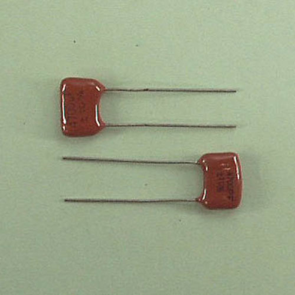 CONDENSATEUR MICA  ARGENTE 4,7NF 500VCC