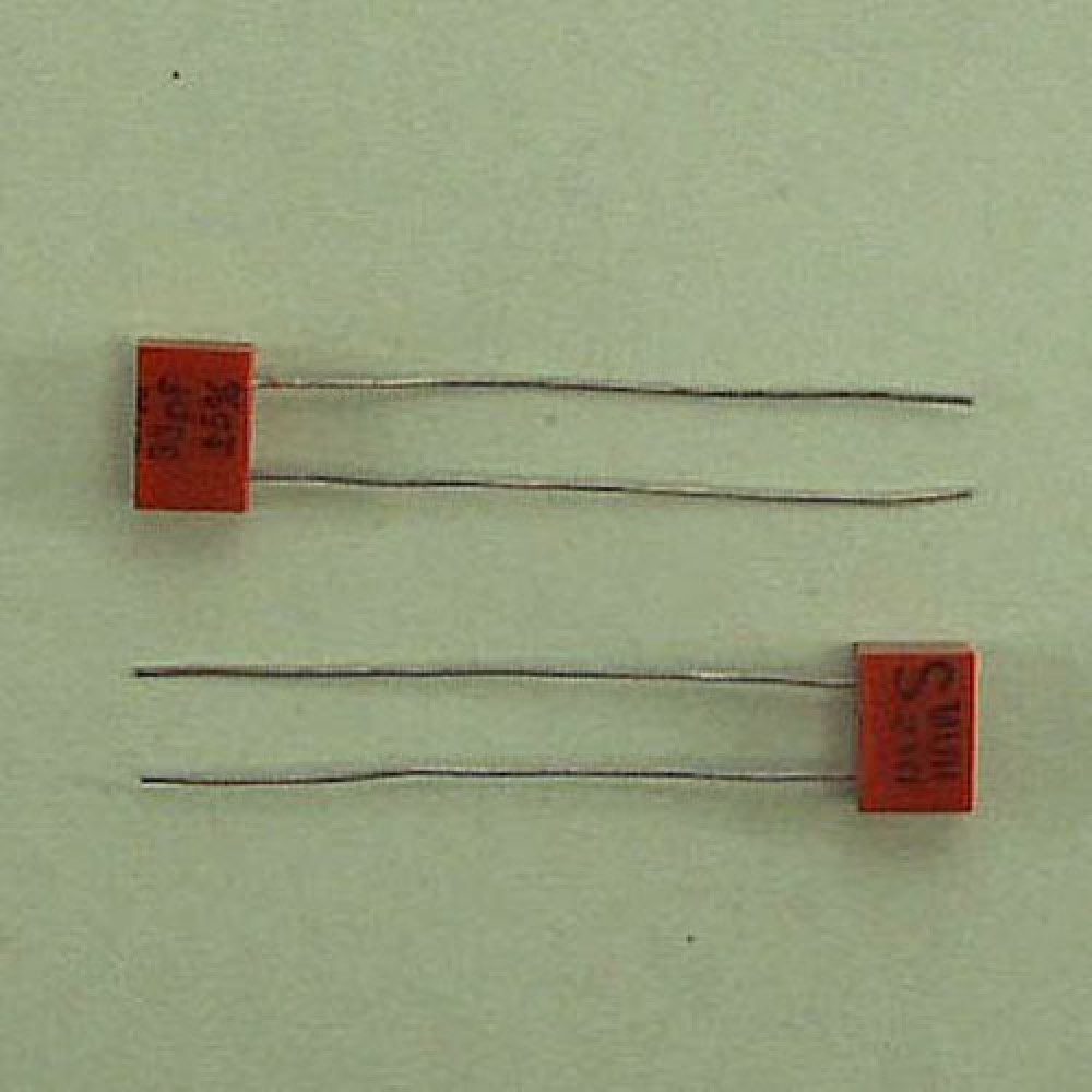 CONDENSATEUR MICA  ARGENTE 33PF 300VCC