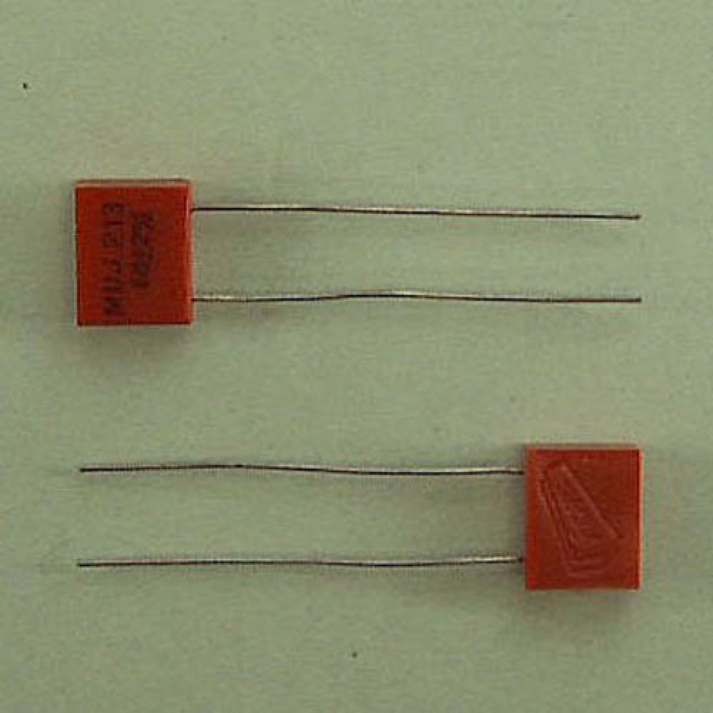 CONDENSATEUR MICA  ARGENTE 68PF 300VCC