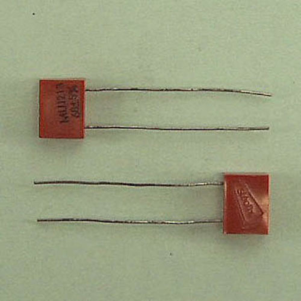 CONDENSATEUR MICA  ARGENTE 68PF 300VCC