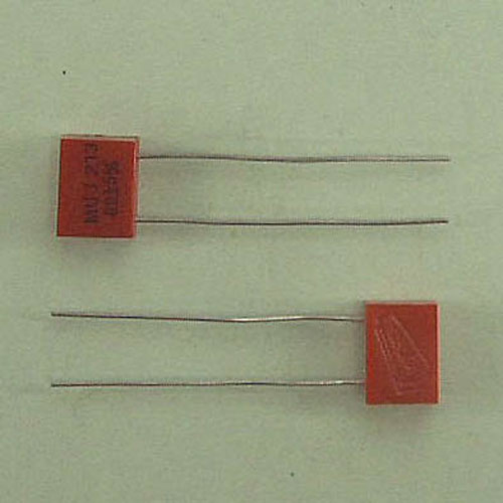 CONDENSATEUR MICA  ARGENTE 82PF 300VCC