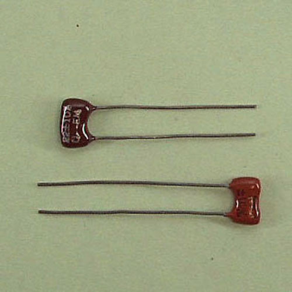CONDENSATEUR MICA  ARGENTE 22PF 300VCC