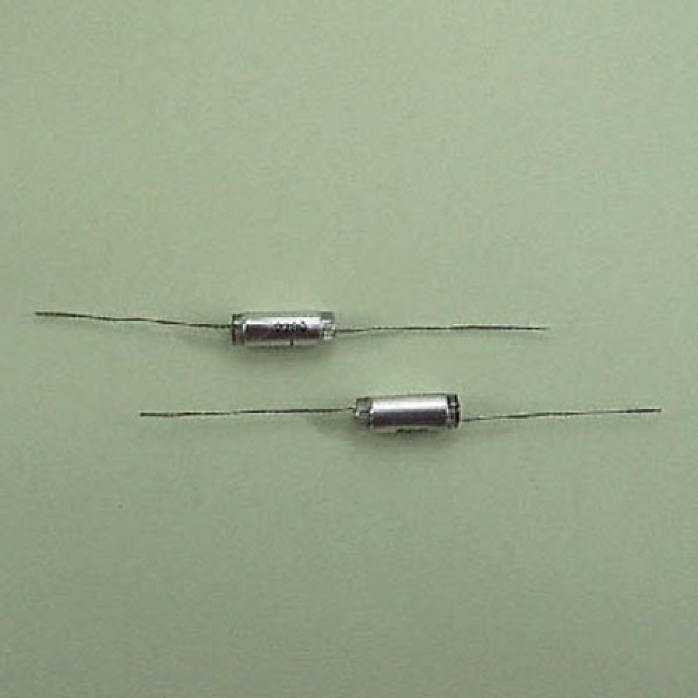 CONDENSATEUR STYROFLEX  2,7NF  5% 630VCC