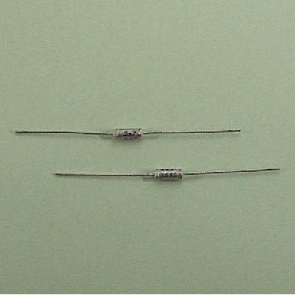 CONDENSATEUR STYROFLEX  2,7NF  2% 63VCC