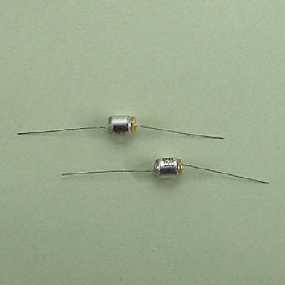 CONDENSATEUR STYROFLEX  5,6NF 2,5% 63VCC