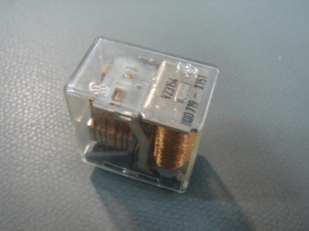 55.31.8.012/FINDER/Non RoHS